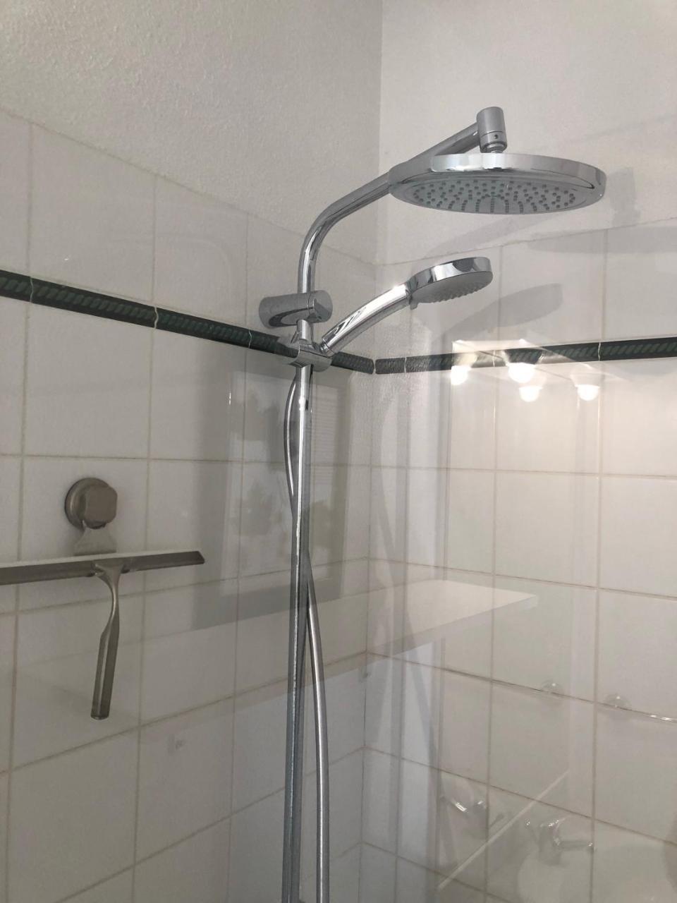 50M Plage T2 Grande Terrasse Vue Mer Climatise Piscine Chauffee, Parking Clos Gratuit ساناري سور مير المظهر الخارجي الصورة