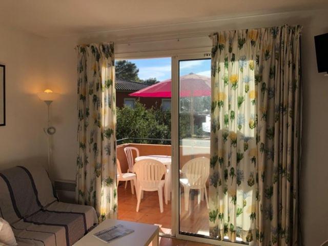 50M Plage T2 Grande Terrasse Vue Mer Climatise Piscine Chauffee, Parking Clos Gratuit ساناري سور مير المظهر الخارجي الصورة